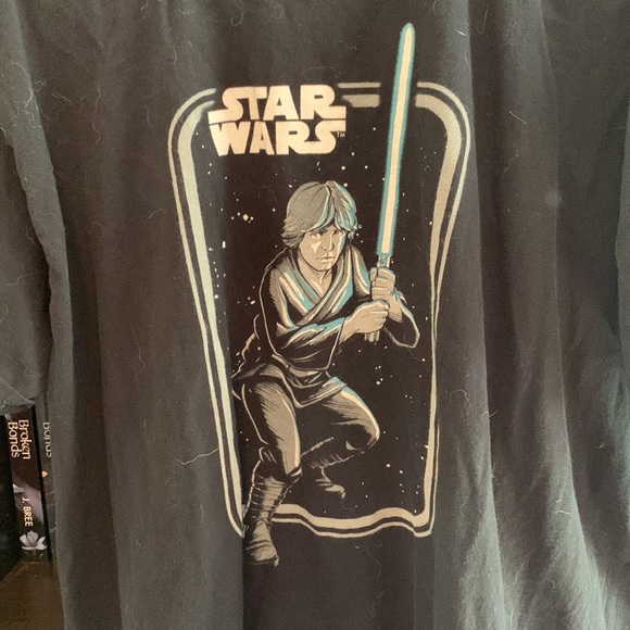 Star Wars Luke Skywalker Tee - Picture 2 of 4